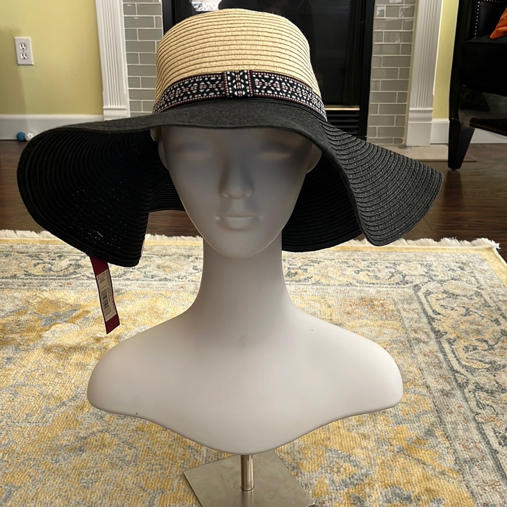 NWT Women’s Sun Hat
